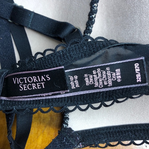 Victoria’s Secret Black Push-Up Lace Bra Size 32B - Picture 5 of 5